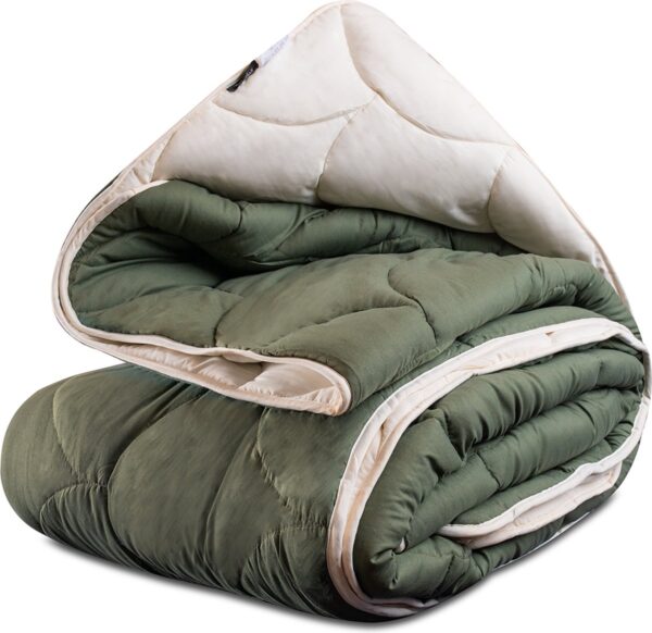 All in One Wasbaar Dekbed Easy 200x200 - Dekbed zonder overtrek - Hoesloos dekbed - Eazy dekbed - Gekleurd dekbed - All Year Winterdekbed & Zomerdekbed - Tweepersoons Dekbed - Cr√®me/Olivine (8719727199059)