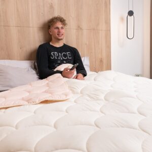 Microvezel Dekbed Eazy Crème/pink - 200x200 cm (8717752011469)