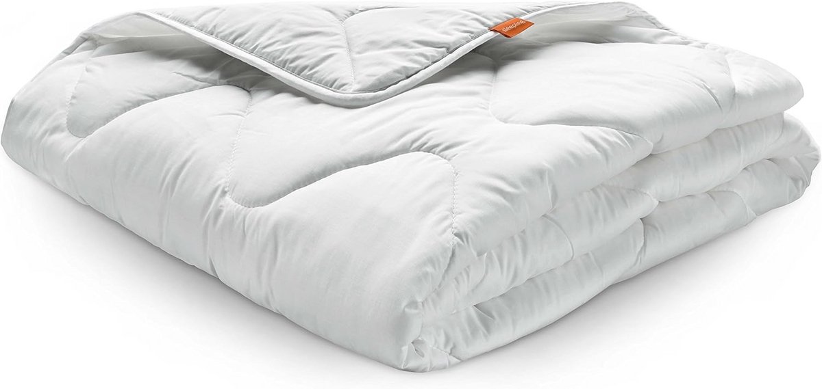 Dekbed 200x200 cm voor het hele jaar - Microvezel, Ademend en Allergievriendelijk (9101019818134)