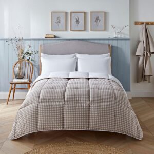 Dekbed zonder overtrek - Luxe beddengoed - Warm slapen - Hypoallergeen machine wasbaar - 200x200 cm - Zandkleurig (9101153906025)